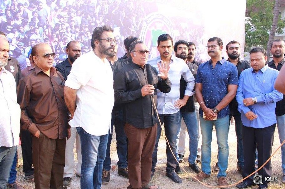Tamil-Actors-Protest-For-Jallikattu